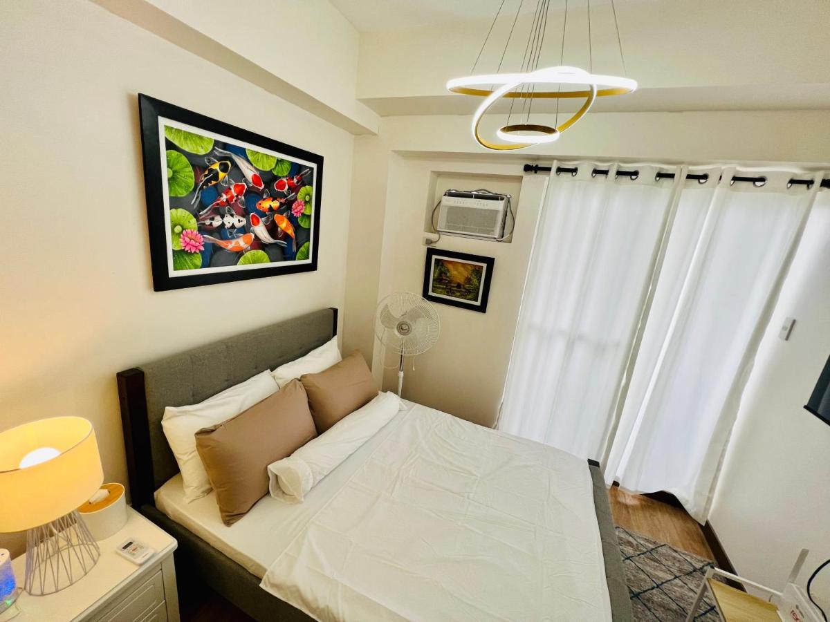 Infina Towers Project 4 Aurora Boulevard Quezon City 马尼拉 外观 照片
